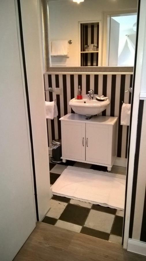Das Kleine Hotel Iphofen, Fruehstueckszauber, No Waste, Nachhaltig, Nahe Aller Weingueter, Knauf Gips Kg Und Connekt, Kleines Secret Mit Garten & Terrassen, Tv Mirrorring, 55" Tv, Fine Dining, Hunde Willkommen Eksteriør bilde